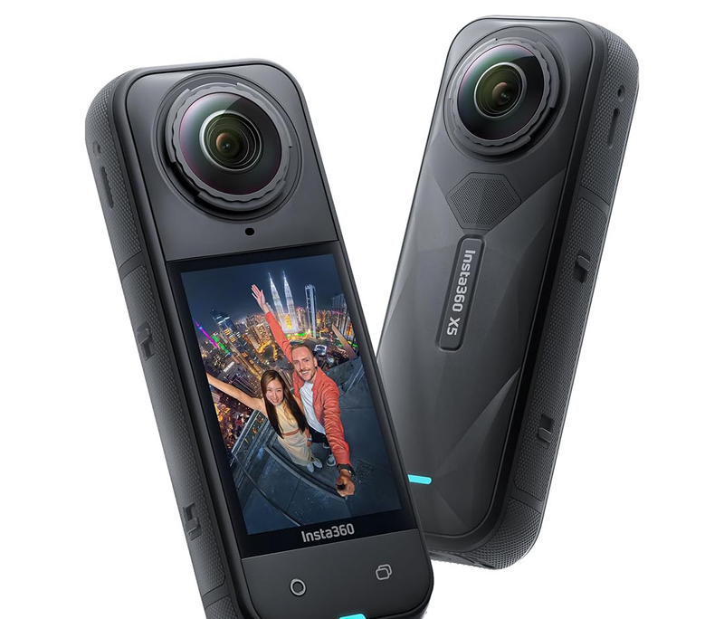 Insta360 X5